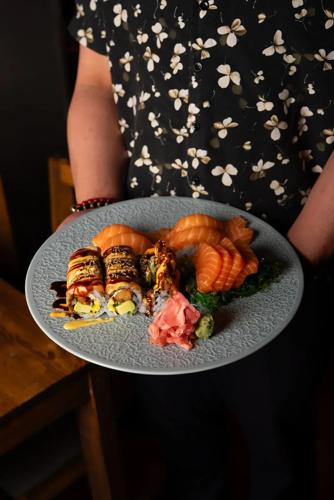 Catering by MO: a freshly arranged sushi platter